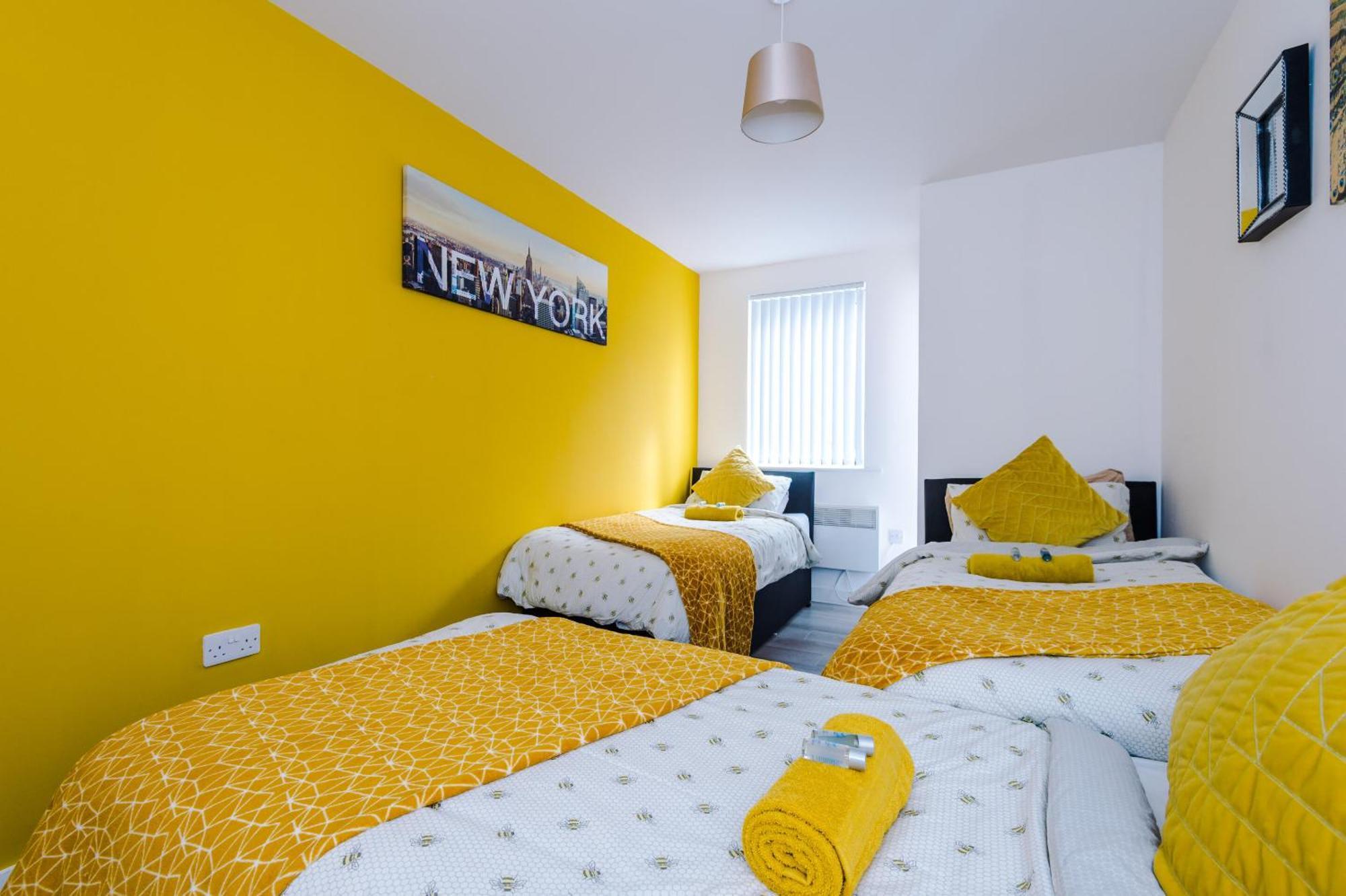 شقة Opp Liverpool - Perfect For Contractors And Travellers, Big Savings Booking 4 Nights Or More! الغرفة الصورة