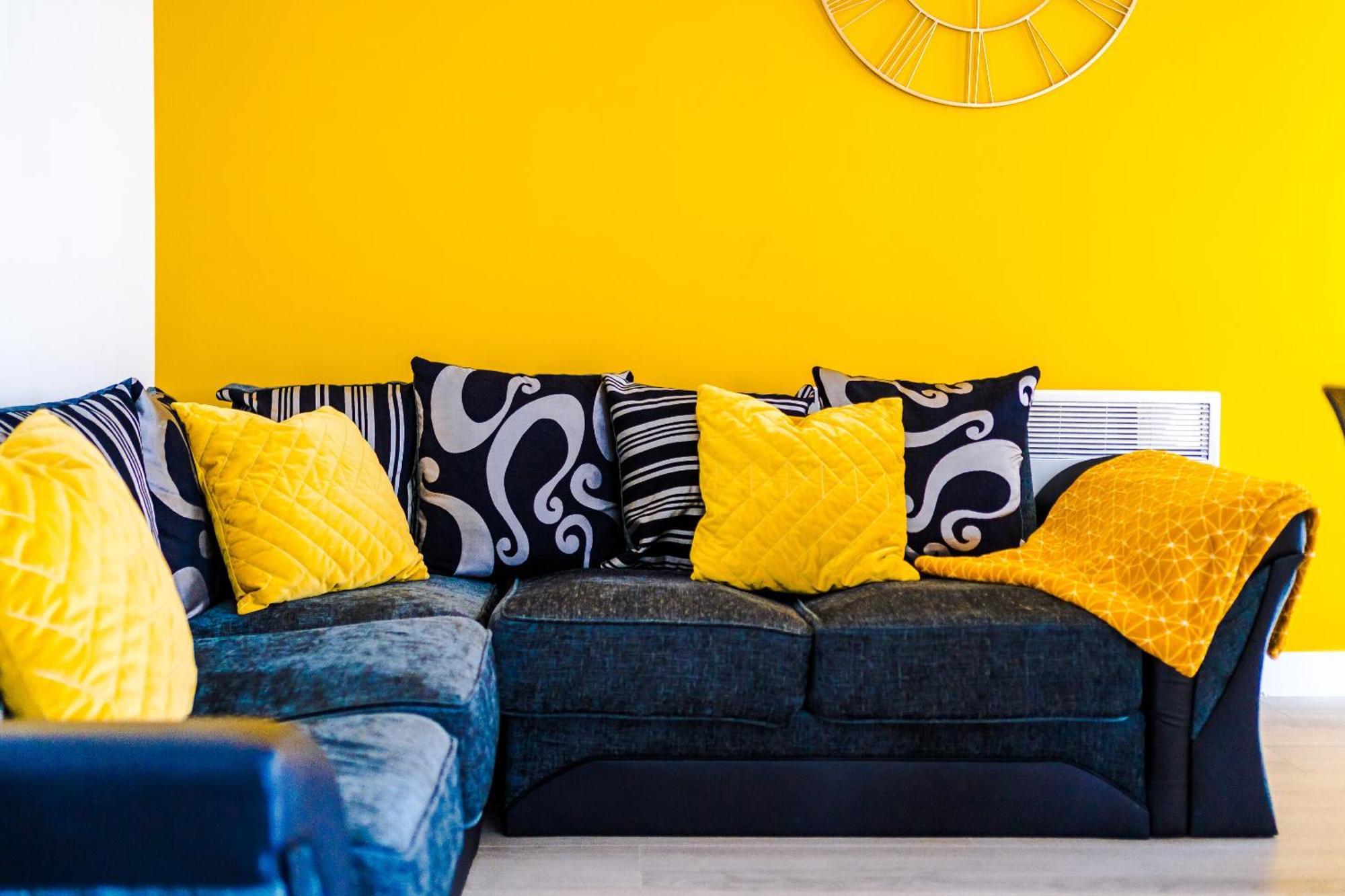 شقة Opp Liverpool - Perfect For Contractors And Travellers, Big Savings Booking 4 Nights Or More! الغرفة الصورة