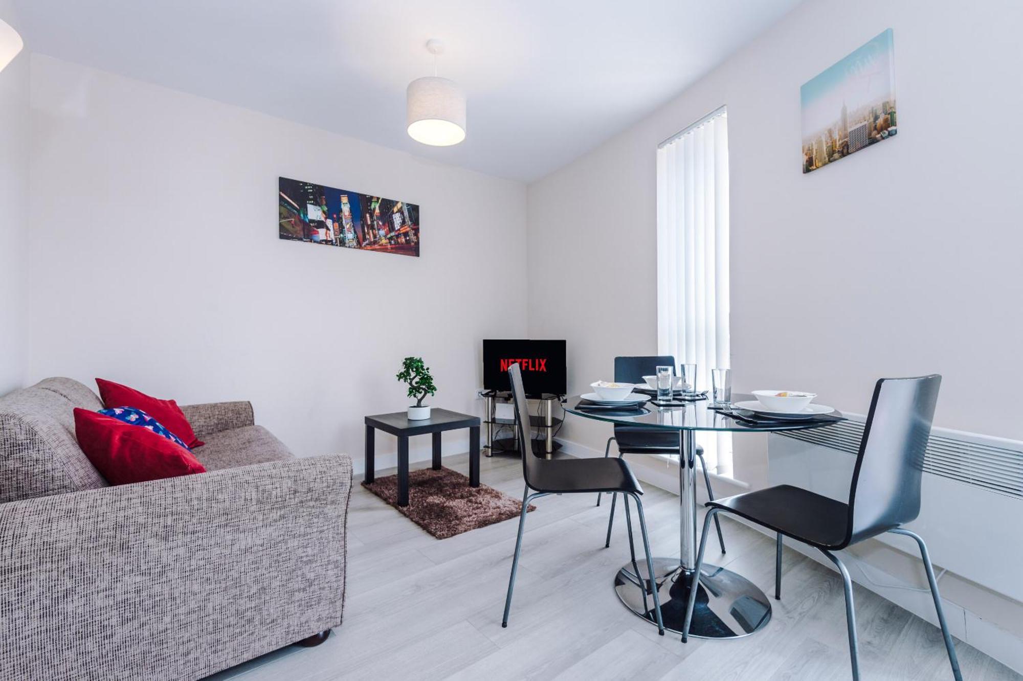 شقة Opp Liverpool - Perfect For Contractors And Travellers, Big Savings Booking 4 Nights Or More! الغرفة الصورة